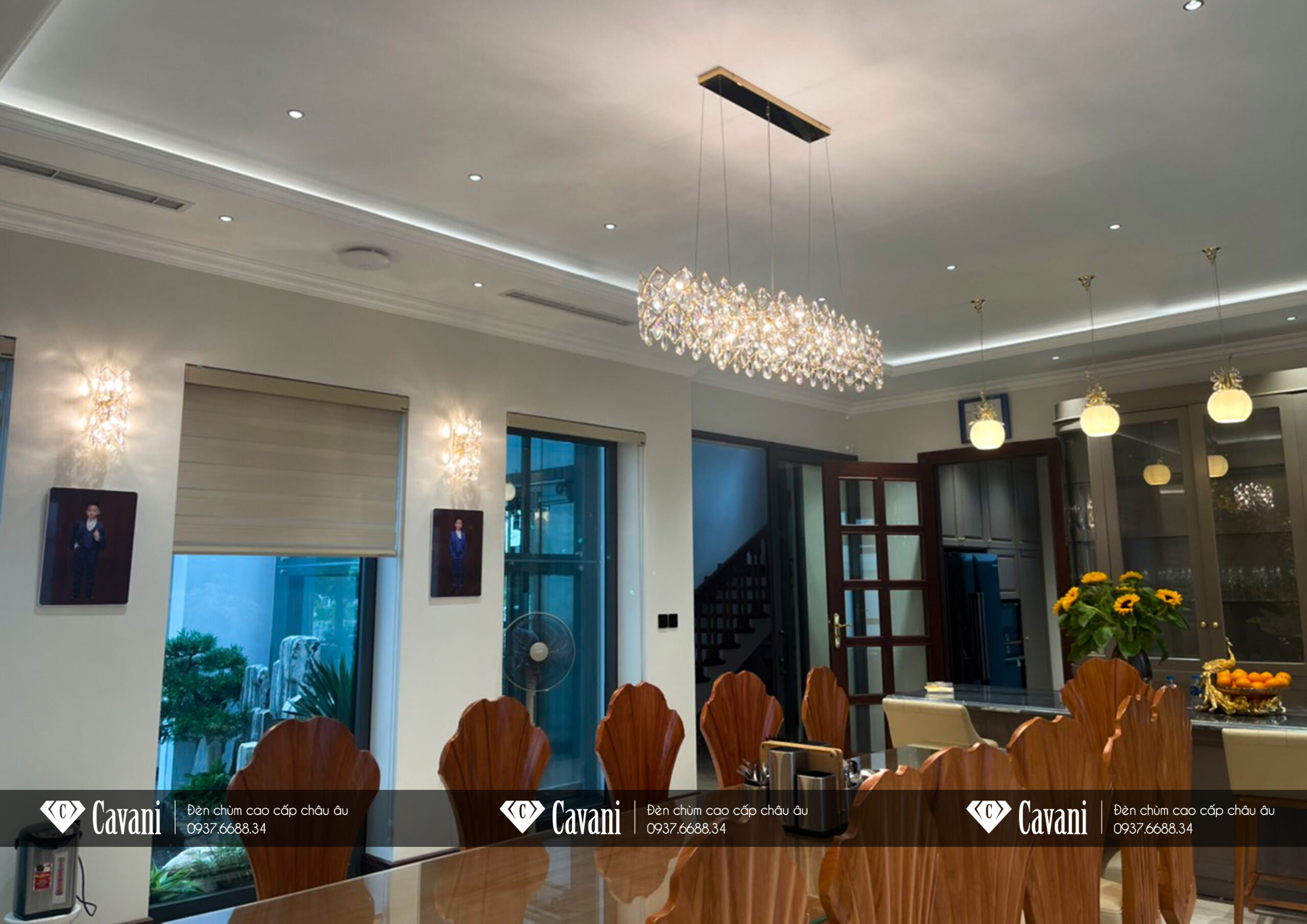 Đèn chùm Châu Âu phong cách tân cổ điển trong không gian bàn ăn